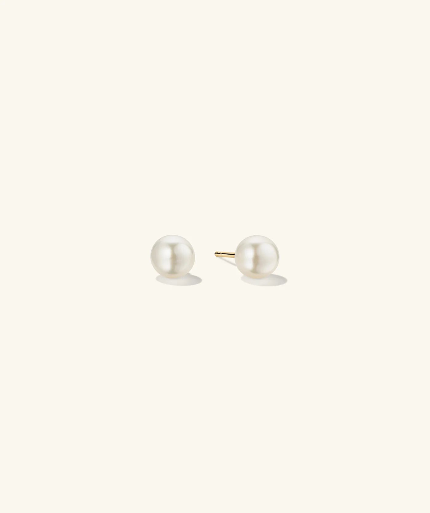 14K Yellow Gold 8MM Pearl Stud Earring