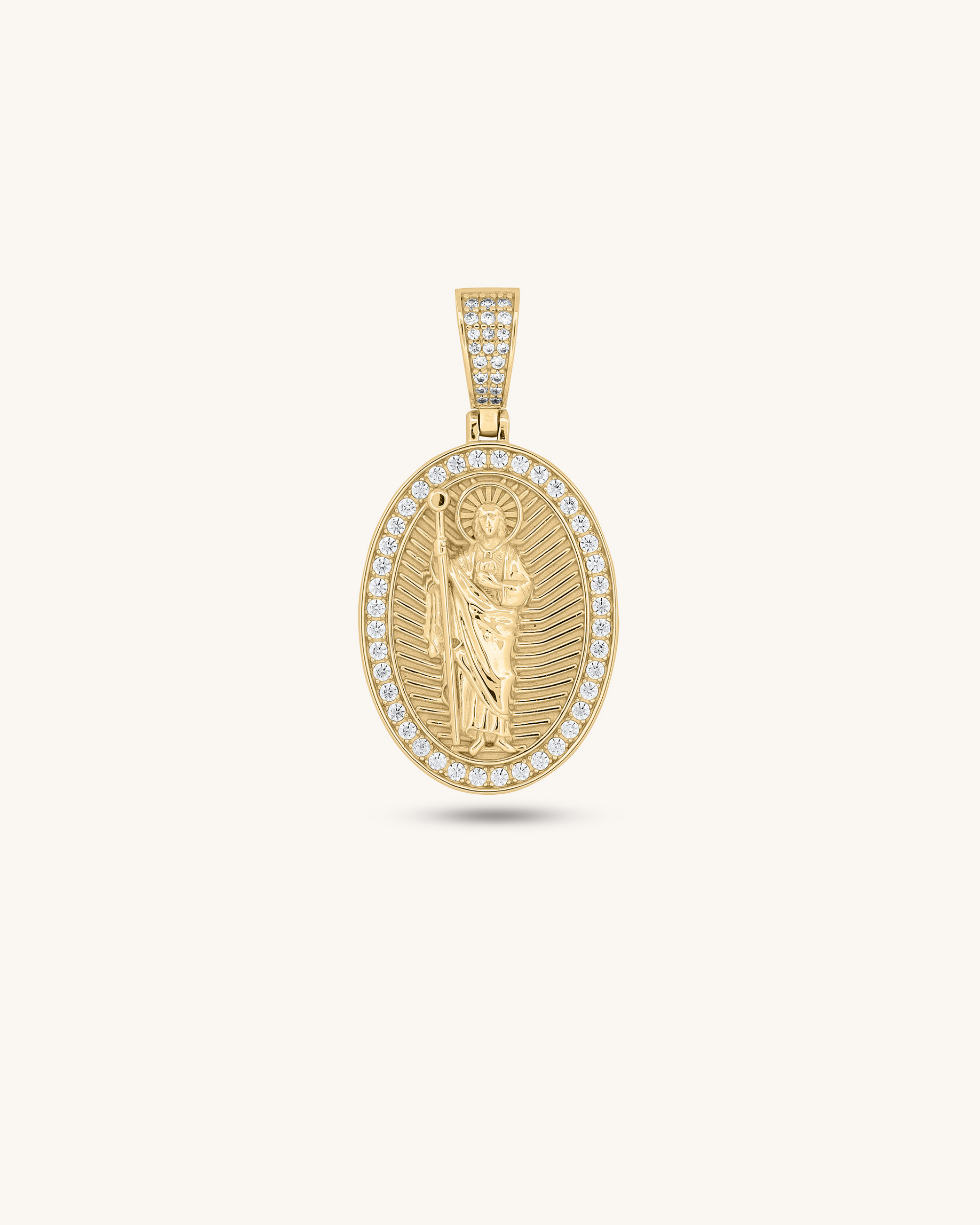 variant_gold vermeil
Gold vermeil St. Jude pendant with halo-set stones – symbol of hope and protection